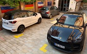 Guest House Virginia'S Rooms-Private Free Parking And Top Carignano District